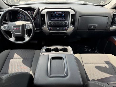 Used 2017 GMC Sierra 1500 SLE AWD/4WD image 11