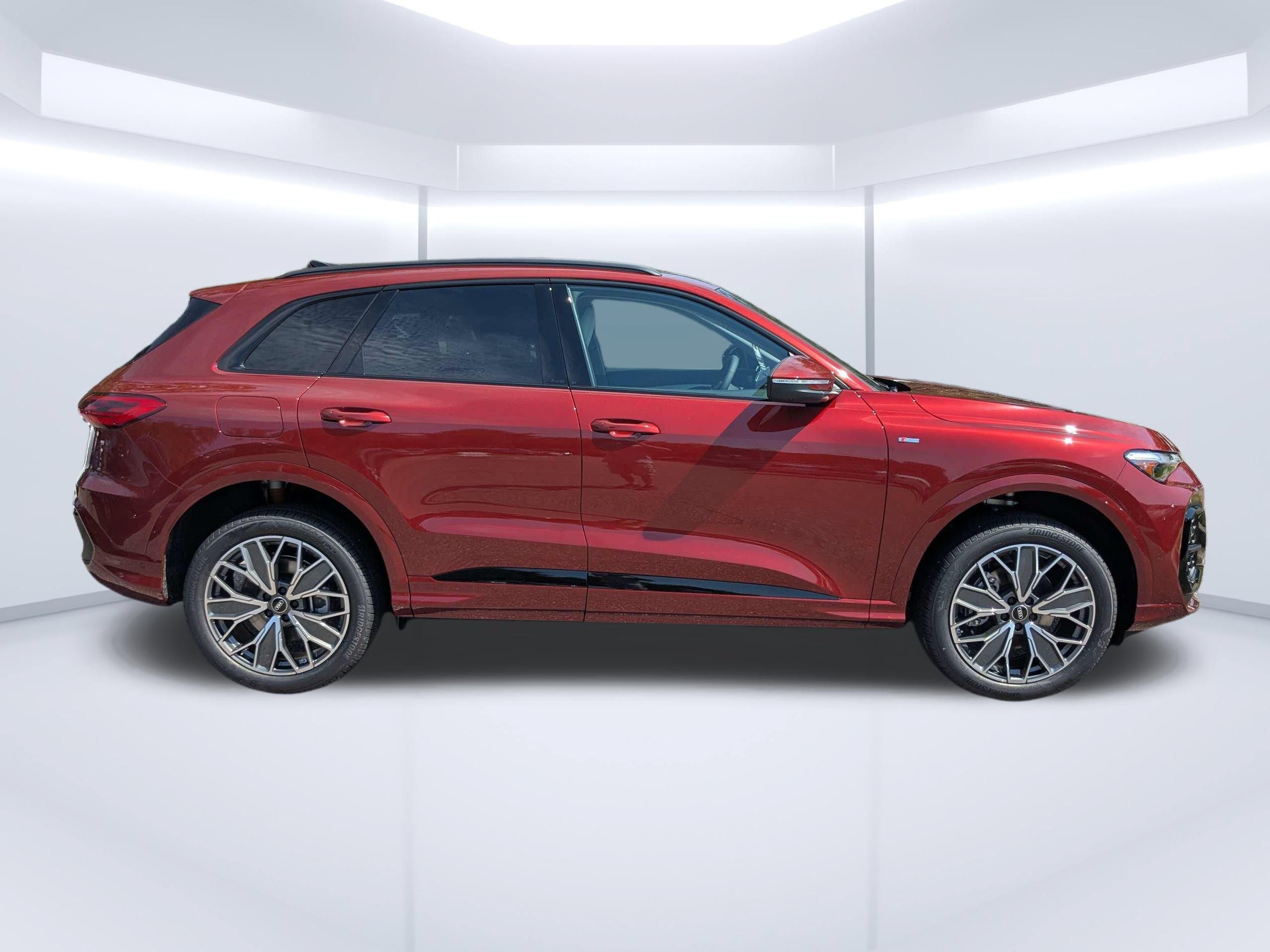 New 2026 Audi Q5 Premium Plus AWD/4WD image 3