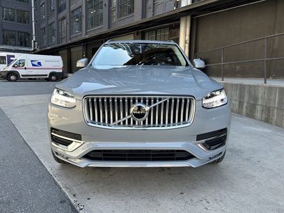 Certified 2025 Volvo XC90 B5 Core