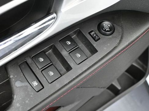Used 2013 Chevrolet Equinox LT AWD/4WD image 19