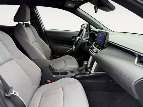 Certified 2024 Toyota Corolla Cross SE w/ Moonroof Package image 15