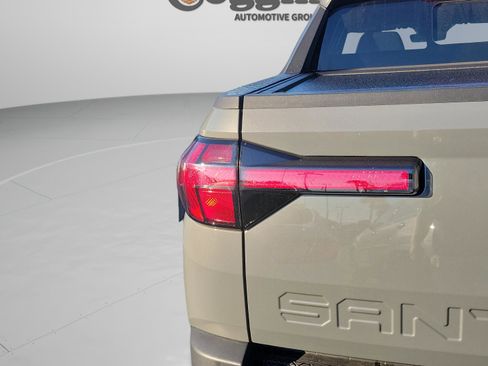 Certified 2024 Hyundai Santa Cruz SEL w/ Activity Package FWD image 20