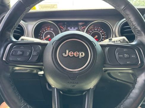 Used 2022 Jeep Wrangler Unlimited Sport AWD/4WD image 19