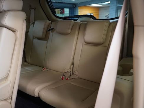 Used 2015 Toyota Highlander XLE AWD/4WD image 29