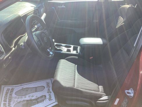 Used 2019 Kia Sportage LX image 8