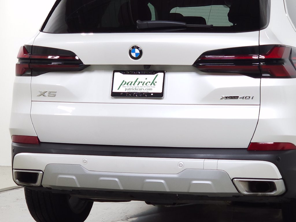 Used 2026 BMW X5 xDrive40i w/ Parking Assistance Package AWD/4WD image 10