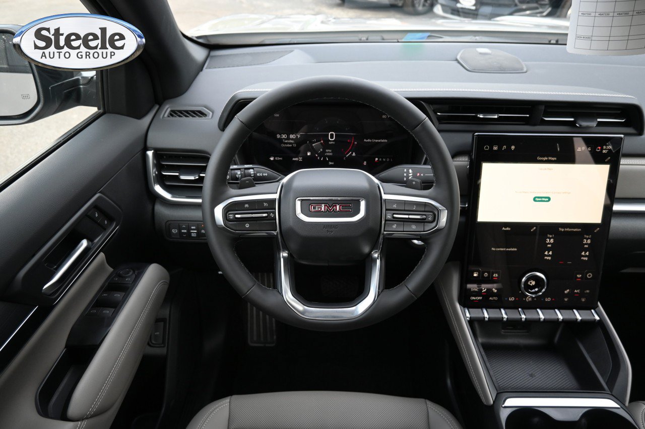 New 2027 GMC Terrain Elevation w/ Elevation Premium Package AWD/4WD image 9
