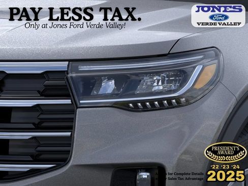 New 2026 Ford Explorer Active w/ Active Comfort Package RWD image 18