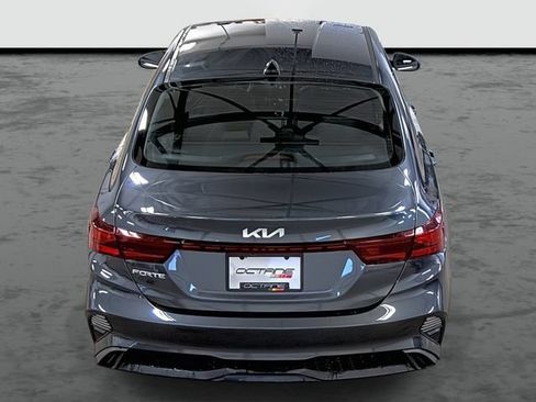 Used 2023 Kia Forte LXS FWD image 3