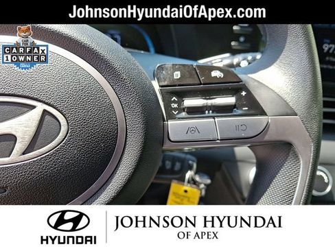 Certified 2024 Hyundai Elantra SE FWD image 25