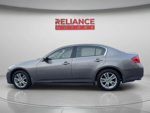 Used 2012 INFINITI G37 x Sedan w/ Premium Pkg image 3