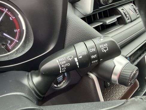 Used 2020 Toyota RAV4 Limited w/ Limited Grade Weather Package AWD/4WD image 24