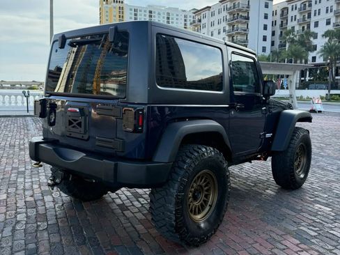 Used 2013 Jeep Wrangler Sport AWD/4WD image 7