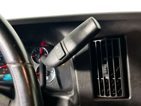 Used 2021 Chevrolet Express 2500 Work Van w/ Communications Package image 22