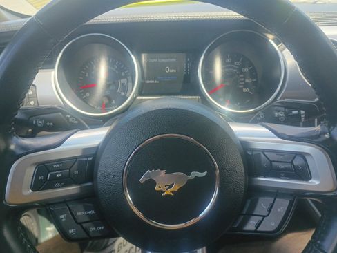 Used 2021 Ford Mustang GT w/ Black Accent Package RWD image 14