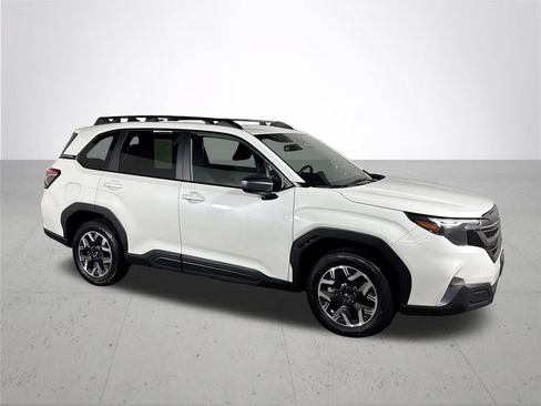 Certified 2026 Subaru Forester Premium AWD/4WD image 5