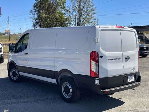 New 2026 Ford Transit 150 Low Roof w/ Load Area Protection Package RWD image 5