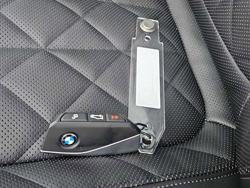 New 2026 BMW X5 xDrive40i w/ M Sport Package image 30