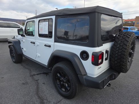 Used 2021 Jeep Wrangler Unlimited Sport image 5