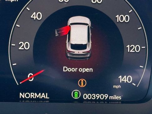 Certified 2025 Acura ADX A-Spec AWD/4WD image 18