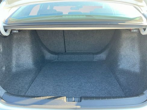 Used 2019 Honda Accord Sport image 17