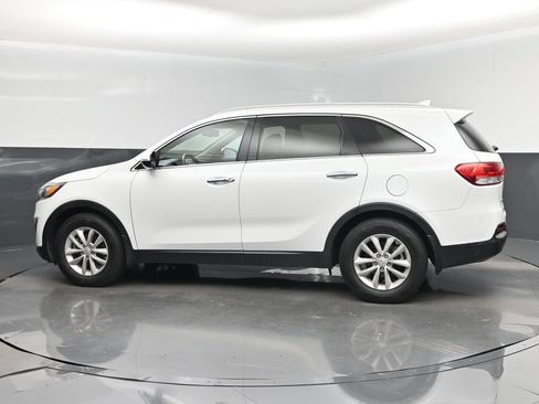 Used 2017 Kia Sorento EX w/ EX V6 Premium Package FWD image 10