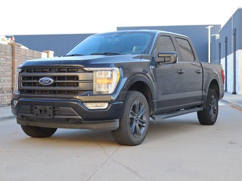 Used 2023 Ford F150 Lariat AWD/4WD image 2