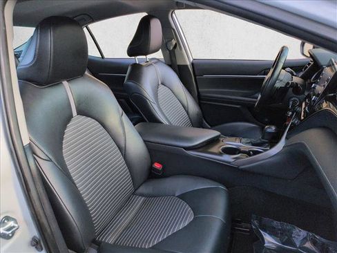 Used 2023 Toyota Camry SE FWD image 20