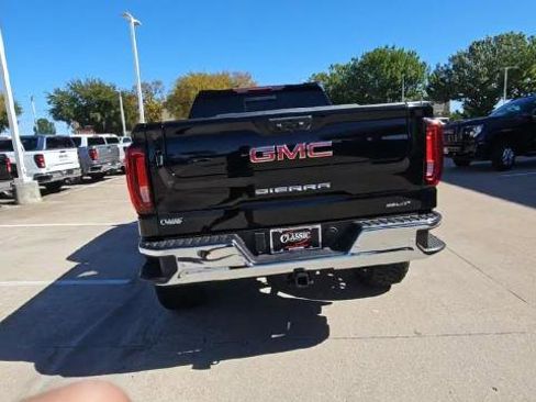 New 2026 GMC Sierra 1500 SLT image 42