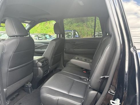 Used 2024 Honda Passport EX-L image 14