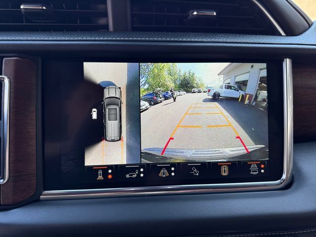 Certified 2024 GMC Yukon Denali Ultimate AWD/4WD image 16