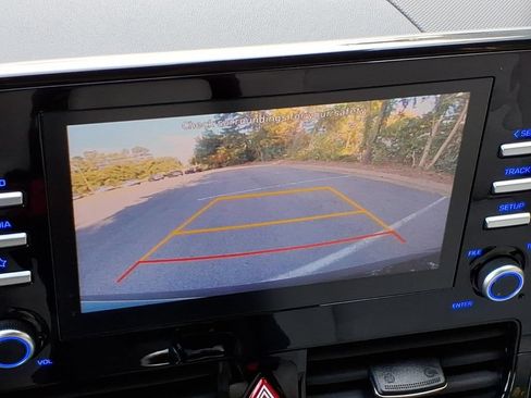Used 2022 Hyundai Ioniq Blue FWD image 15