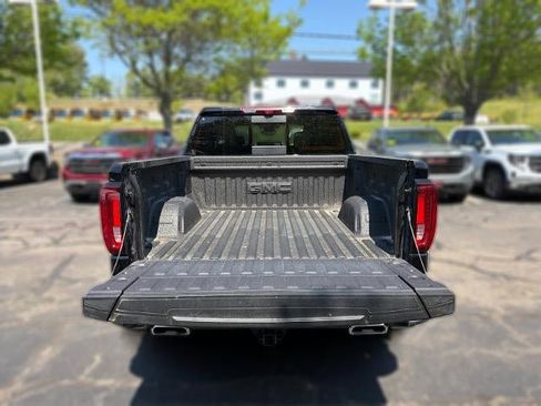 New 2026 GMC Sierra 1500 AT4 AWD/4WD image 13