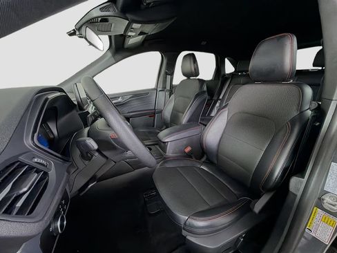 Used 2025 Ford Escape ST-Line AWD/4WD image 13