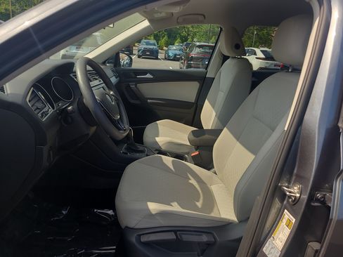 Used 2021 Volkswagen Tiguan S AWD/4WD image 16