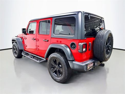 Used 2020 Jeep Wrangler Unlimited Sport image 9