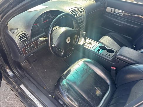 Used 2004 Lincoln LS RWD image 9