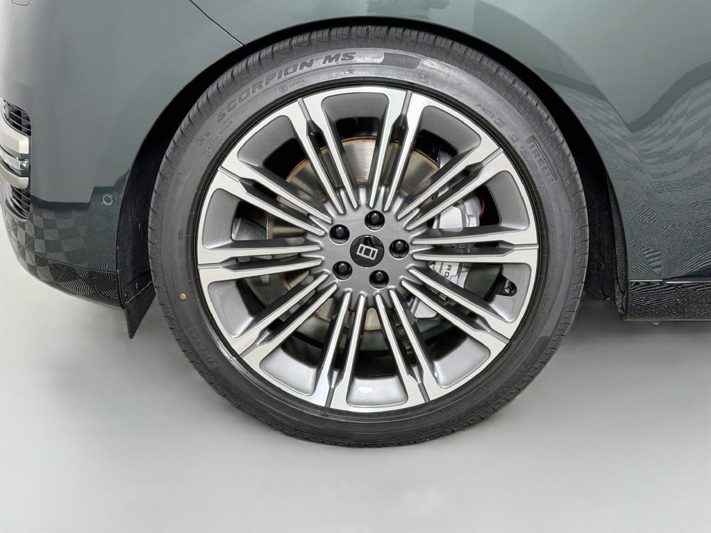 New 2027 Land Rover Range Rover SE AWD/4WD image 33