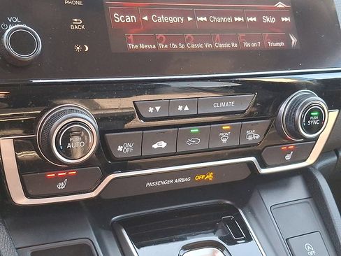 Used 2022 Honda CR-V Touring image 14