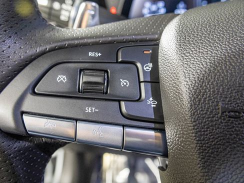 Used 2023 Cadillac CT4 Sport w/ Technology Package image 34