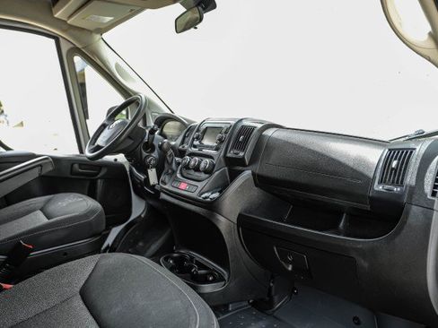 Used 2019 RAM ProMaster 1500 w/ Interior Convenience Group FWD image 12