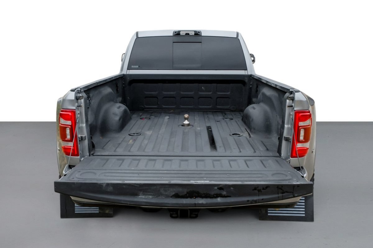 Used 2022 RAM 3500 Limited AWD/4WD image 52