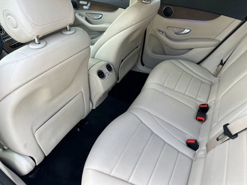 Certified 2021 Mercedes-Benz GLC 300 w/ Premium Package image 13