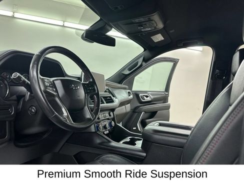 Used 2021 Chevrolet Suburban RST w/ Luxury Package AWD/4WD image 34
