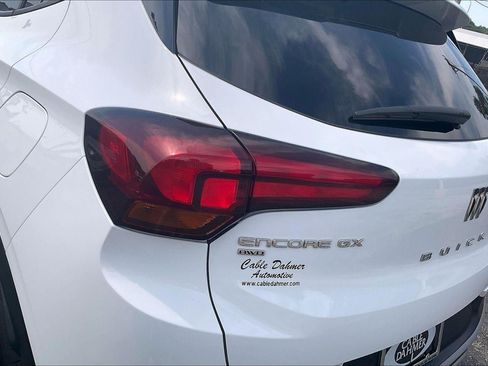 Used 2025 Buick Encore GX Preferred AWD/4WD image 29