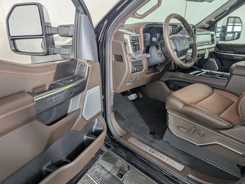 New 2025 Ford F350 King Ranch w/ Chrome Package image 10