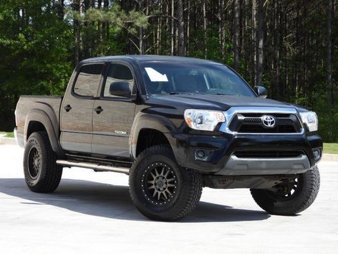 Used 2012 Toyota Tacoma PreRunner w/ SR5 Pkg image 13