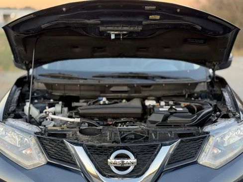Used 2016 Nissan Rogue SV image 29
