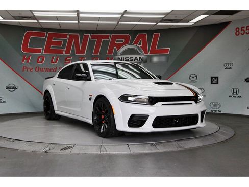 Used 2023 Dodge Charger Scat Pack RWD image 1