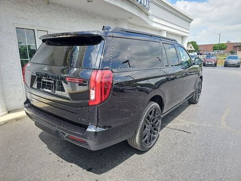 New 2026 Ford Expedition Max Platinum AWD/4WD image 4
